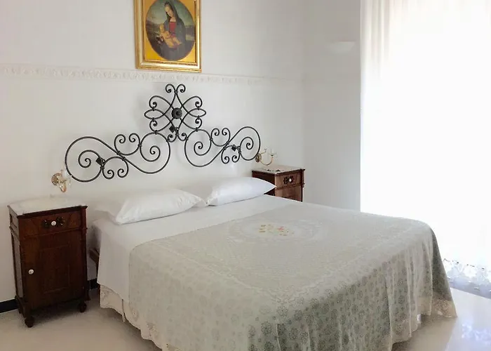 Casa Camelia 度假居