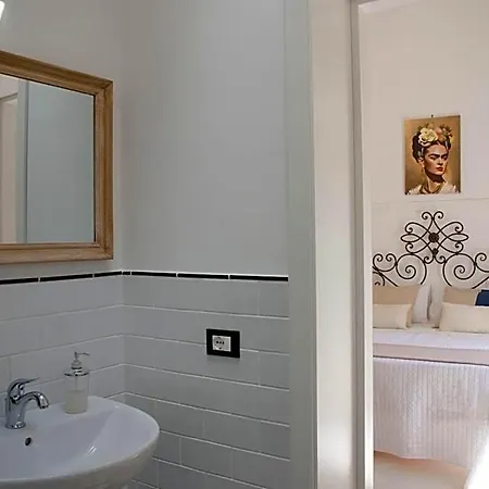 Casa Camelia - Cathedral View Apartment, 90m From Duomo * Noto